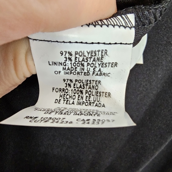 MARINA V-neck ruffled sleeveless formal size 6 black Jumpsuit NWT - Picture 11 of 11